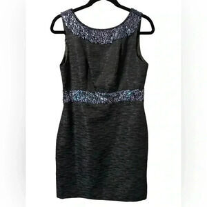 Evan Picone Midnight Blue/Black Sequined Sheath. Like new condition. Size 10.